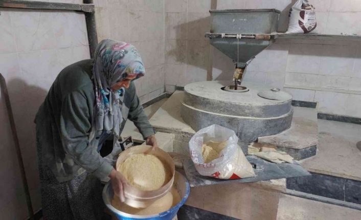 Tarihi değirmen yıllara meydan okuyor