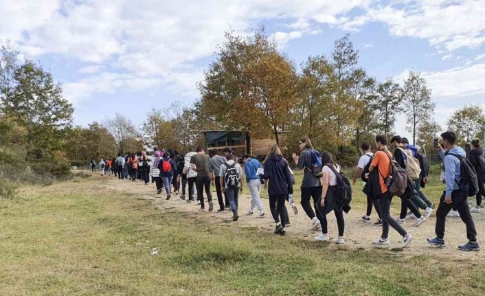 Üniversite öğrencileri Aslanlar Göleti’ni keşfetti