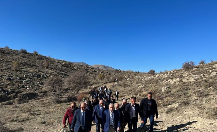 Yayla sakinlerini sevindiren yol haberi