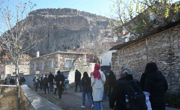 Aksaray Belediyesinden "Şehrimi tanıtıyorum" gezisi