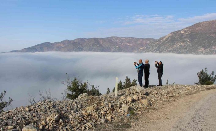 Amasya’da sis denizi görenleri mest etti