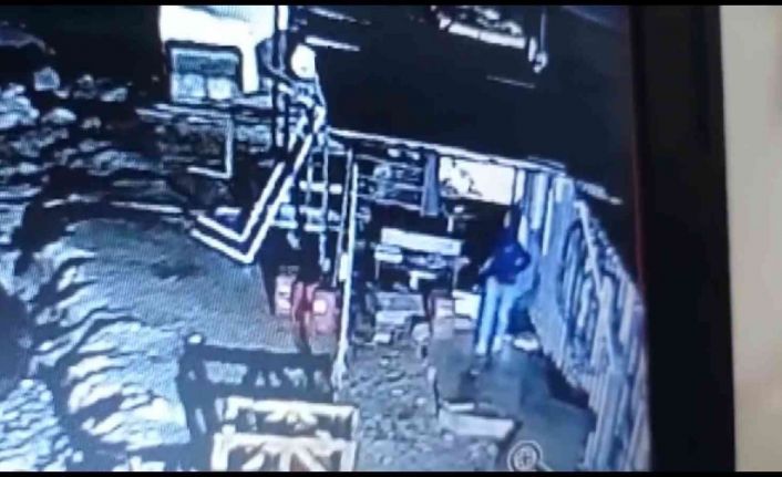 Aşkla işi karıştıran hırsız sevgililere JASAT şoku