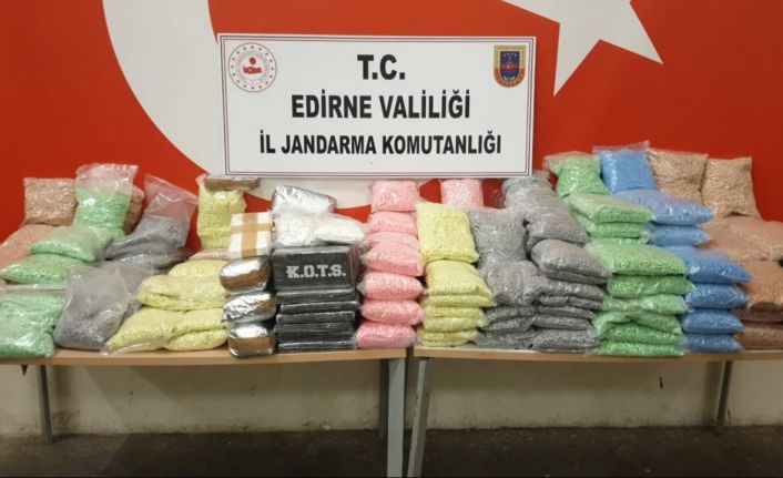 Bakan Soylu’dan jandarma ekiplerine tebrik