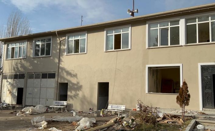 Belediye binası tadilatın ardından karakol olarak hizmet verecek