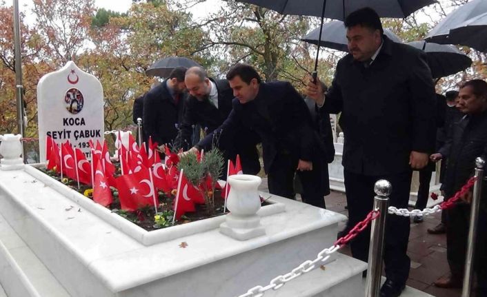 Çanakkale kahramanı Koca Seyit mezarı başında alındı