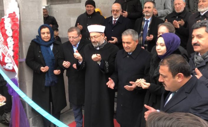 Diyanet İşleri Başkanı Erbaş: "Bu cami irfan merkezi olacak"