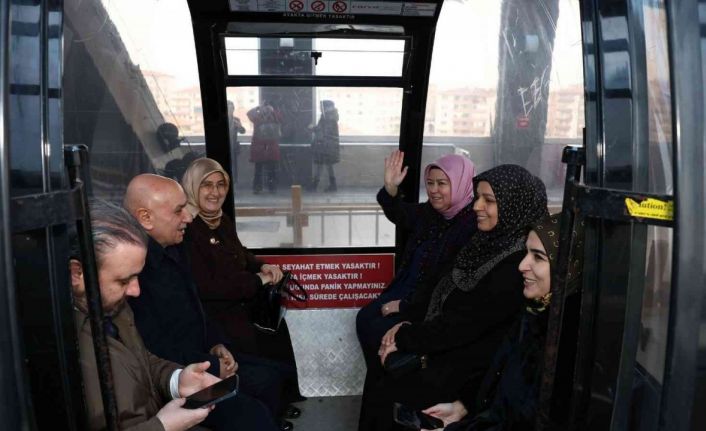 Teleferiğin bakımı tamamlandı ilk turu Başkan Altınok attı