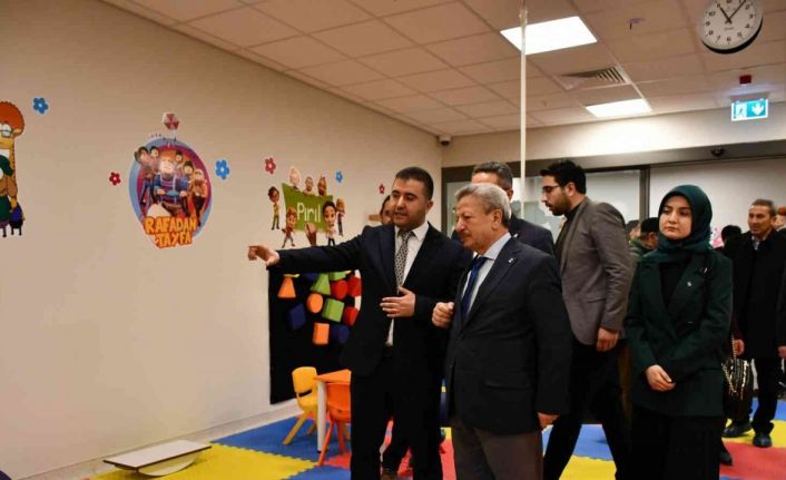 Yozgat’ta çocuk fizik tedavi ve rehabilitasyon ünitesi hizmete açıldı