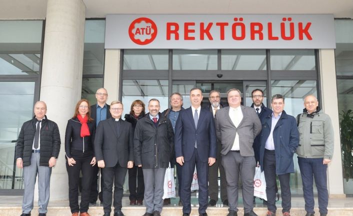 ATÜ’de AB üniversiteleri zirvesi
