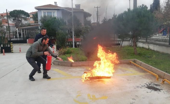 Biga İtfaiyesi’nden Yangın Eğitimi ve Tatbikatı