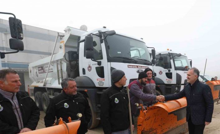 İnegöl Belediyesi ekipleri kar yağışına hazır