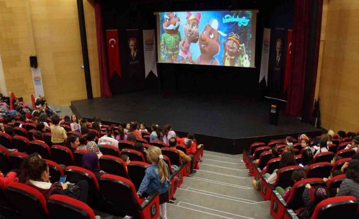 Marmaris’te çocuklara eğlenceli tatil