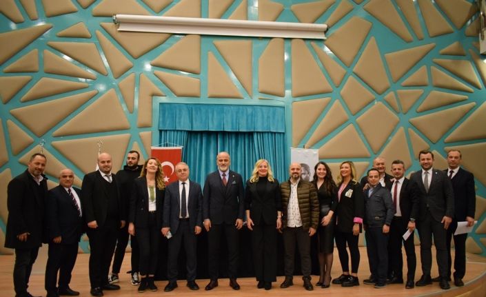 Nilüfer Belediyespor’da  Tamer işler’e güven oyu