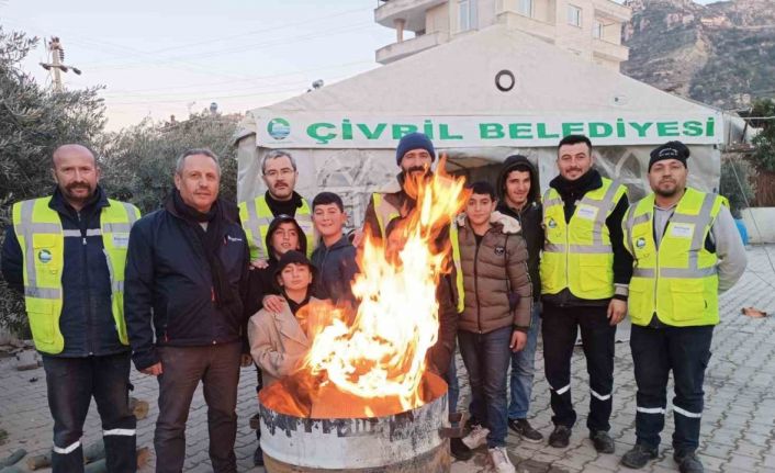 Çivril Belediyesi deprem bölgesinde aşevi kurdu