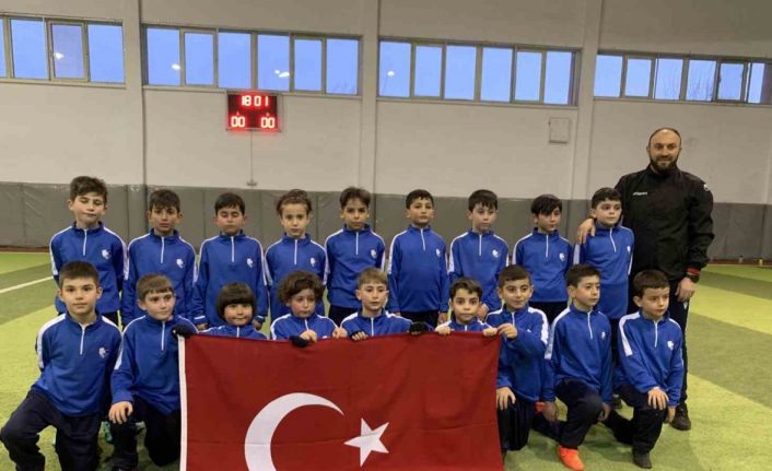 Erzurumspor’un miniklerinden duygulandıran hareket