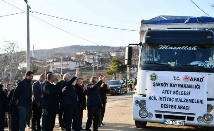 Şarköy’den deprem bölgesine yakacak odun desteği