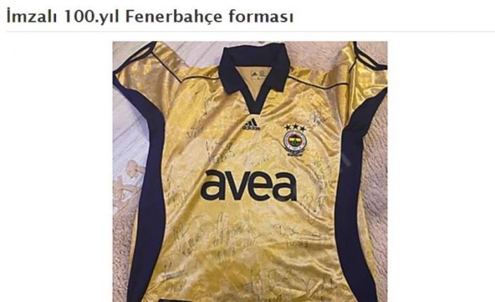 Taraftarlar depremzedeler için futbolcu imzalı formalarını satışa çıkardı