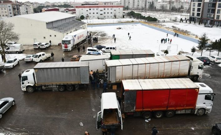 Tekirdağ tüm imkanlarını deprem bölgesi için seferber etti