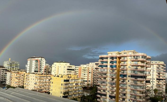 Alanya’da gökkuşağı görenleri hayran bıraktı