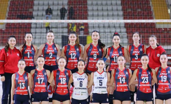 Altınordu Voleybol, play-off çeyrek finallerinde tecrübe kazandı