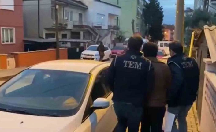 Balıkesir’de FETÖ operasyonu: 8 gözaltı