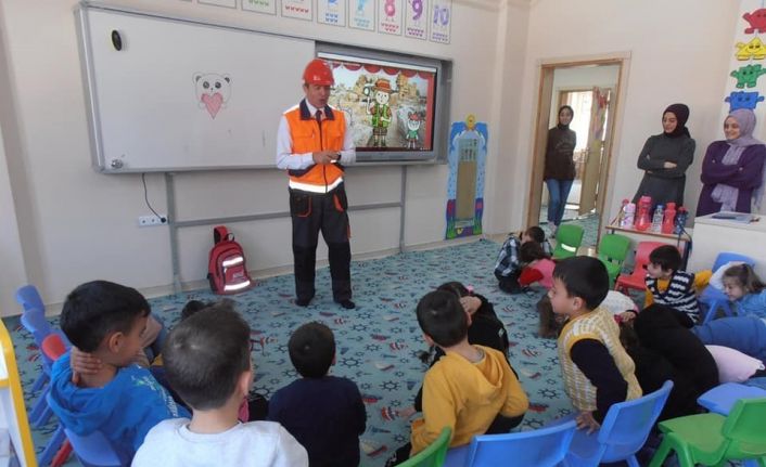 Bayburt’ta okullarda Deprem Haftası etkinlikleri başladı