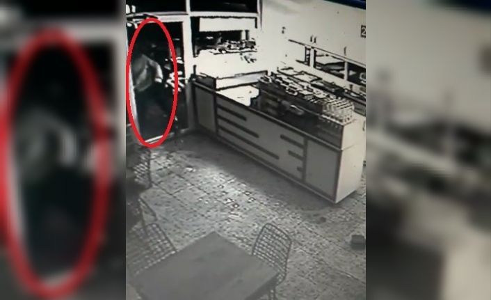 Bursa’da 14 yaşındaki hırsız kamerada: Önce para sonra meşrubat çaldı