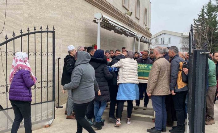 Bursa’da cinayete kurban giden 2 çocuk babası toprağa verildi