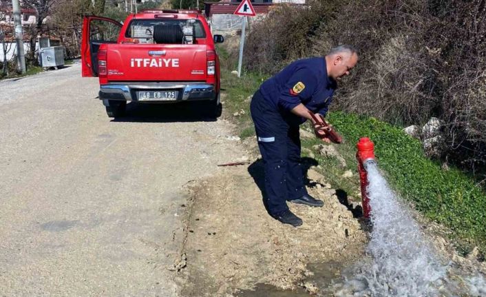 Büyükşehir İtfaiyesi Bin 631 Hidrant kurulumu gerçekleştirdi