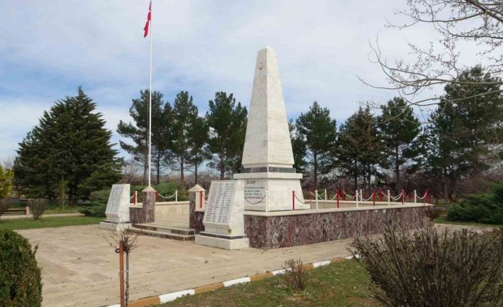 CASA Şehitlik Anıtı depremde dimdik ayakta kaldı