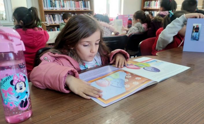 Çemişgezek’te okul öncesi öğrencileri kütüphaneyle tanıştı