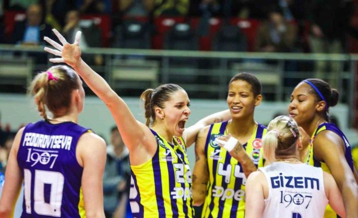 CEV Şampiyonlar Ligi: Fenerbahçe Opet: 3 - Carraro Imoco Conegliano: 0