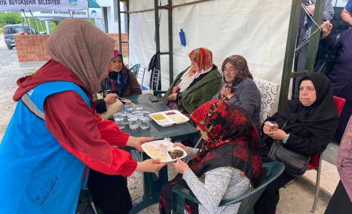 Deprem bölgesinde oruçlar, Büyükşehir’in kardeşlik sofrasında açılıyor