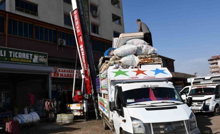 Deprem sonrası nakliyecilerde yoğunluk yaşanıyor