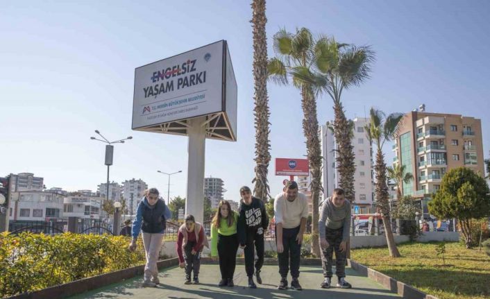 Engelsiz Yaşam Parkı, özel birey Selim’in gelişimine katkı sağladı