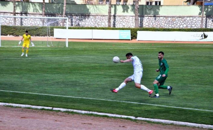 Ermaş Muğlaspor kendi sahasında berabere kaldı