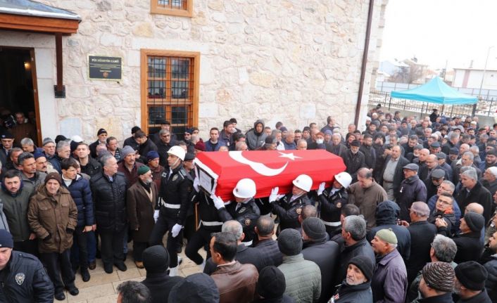 Eski Bakan Vefa Tanır, Konya’da son yolculuğa uğurlandı