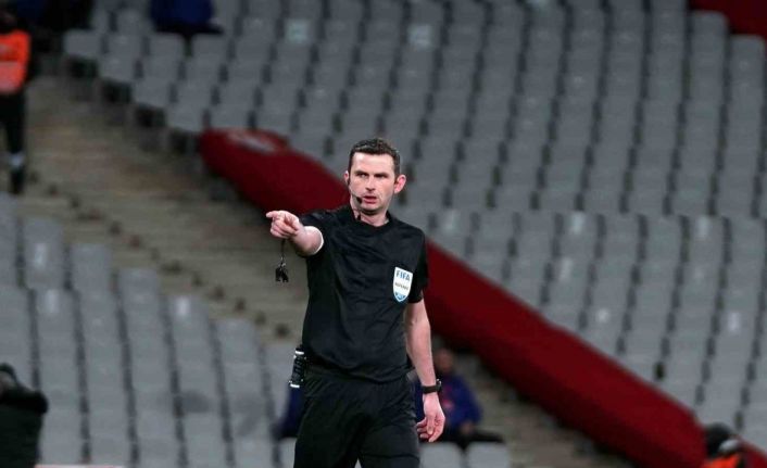 Fenerbahçe-Sevilla maçını Michael Oliver yönetecek