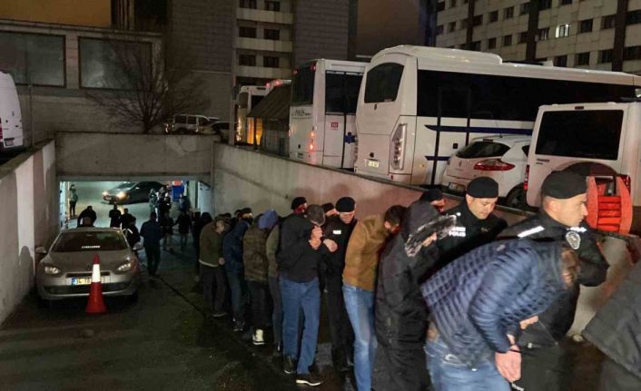 İstanbul’da "Kökünü Kurutma Operasyonu"nda yakalanan 161 zanlı adliyeye sevk edildi