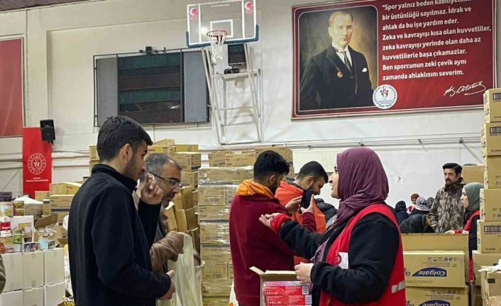 Kızılay Kadın Kolları, deprem sahasında