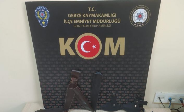 Kocaeli’de silah ticareti operasyonu: 5 gözaltı