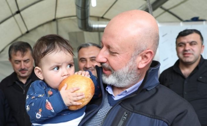 Kocasinan’dan kardeş belediye Türkoğlu’nda çocuklar için sokak oyunları şenliği