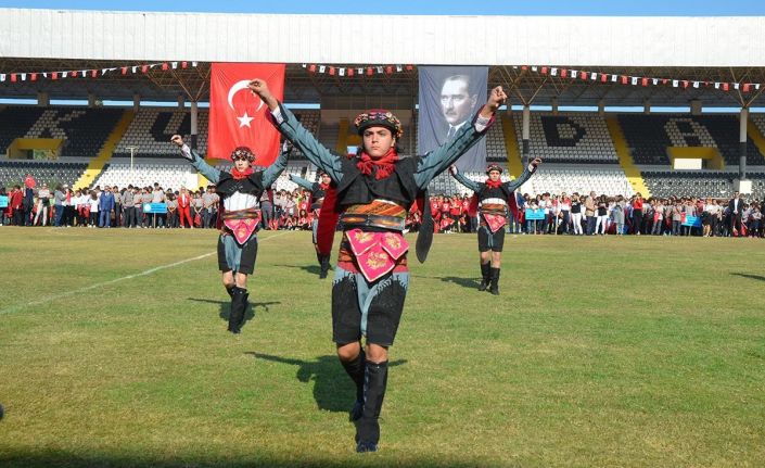 Kuşadası Belediyesi Halk Dansları Akademisi Kuruyor