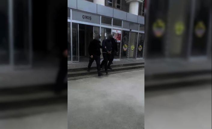 Kuşadası polisi hırsızlara suçüstü yaptı