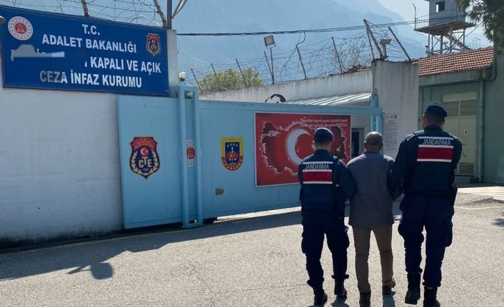 Manisa’da 6 farklı suçtan aranan hükümlü yakalandı