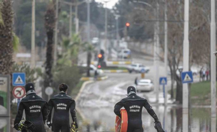 Mersin itfaiye ekiplerinden selin vurduğu Şanlıurfa’ya destek