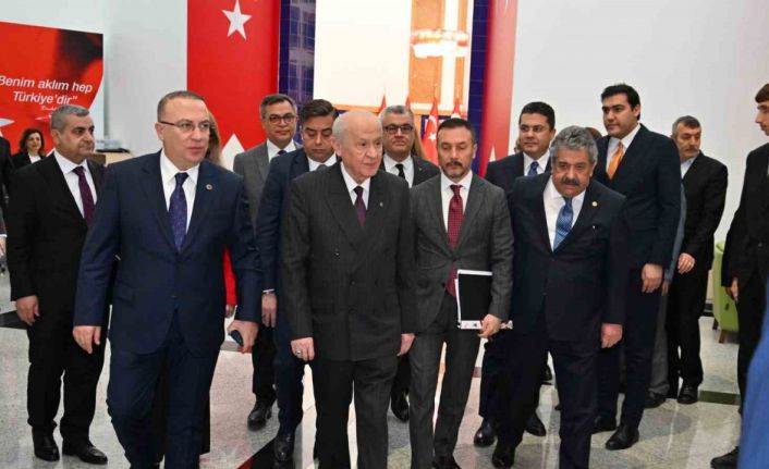 MHP Genel Başkanı Bahçeli milletvekili adaylık başvurusunu gerçekleştirdi