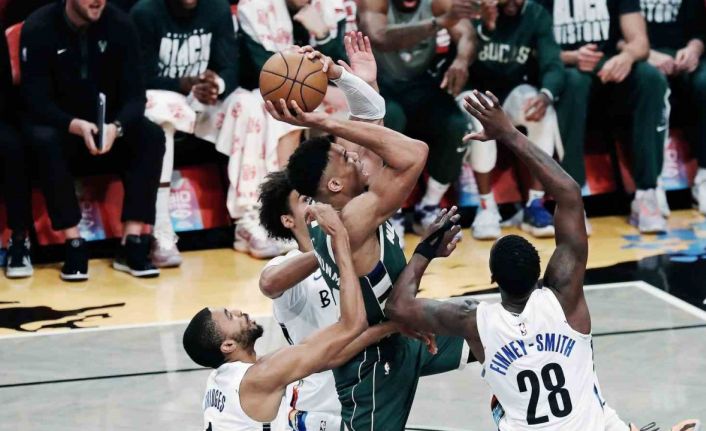 Milwaukee Bucks, üst üste 15. maçını kazandı