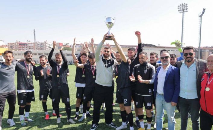 Şampiyon Aydınspor kupasına kavuştu