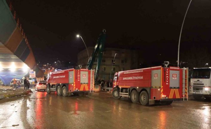 Şanlıurfa’nın cadde ve sokakları balçıktan arındırıyor